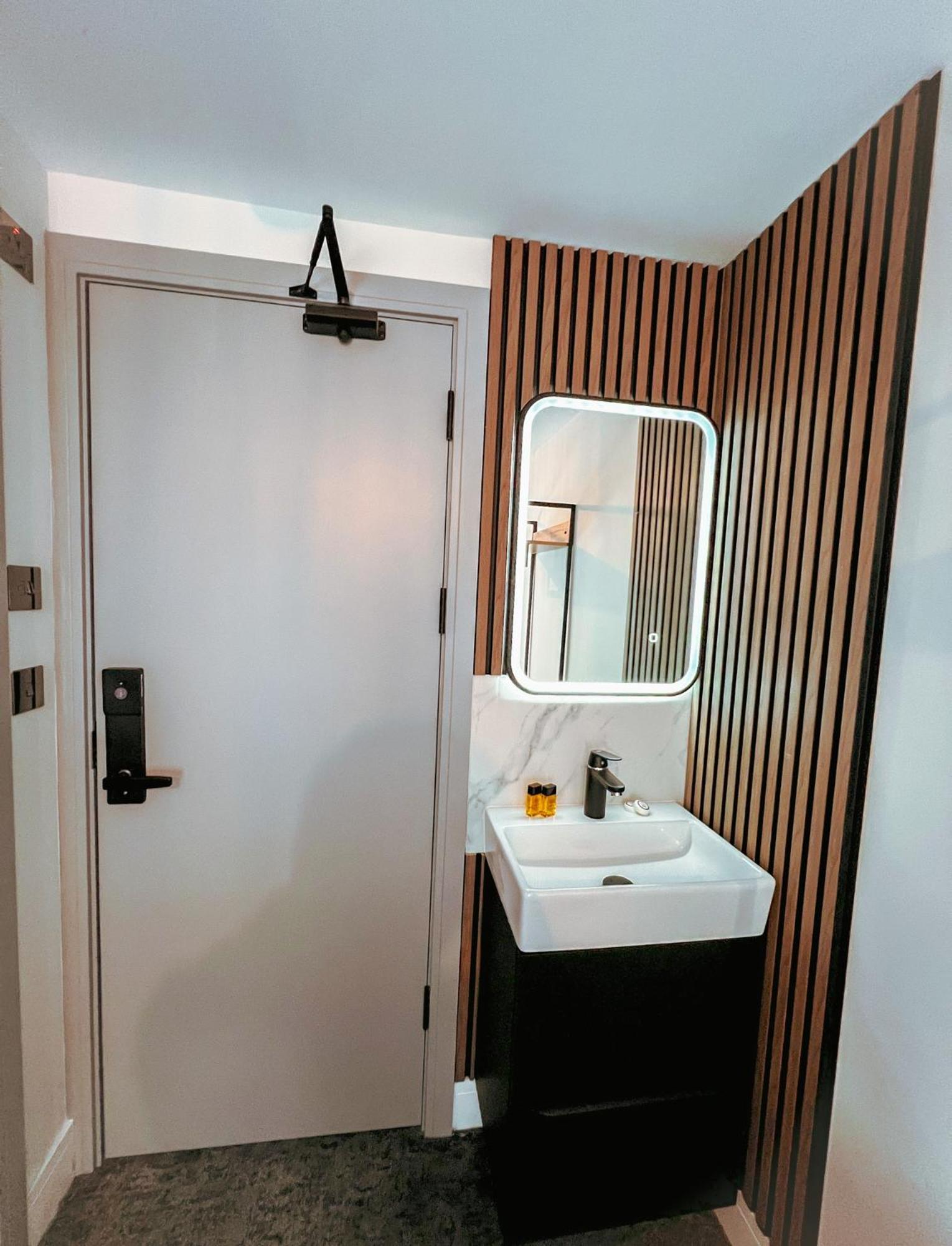 Argo Hotel - Kings Cross Londra Dış mekan fotoğraf