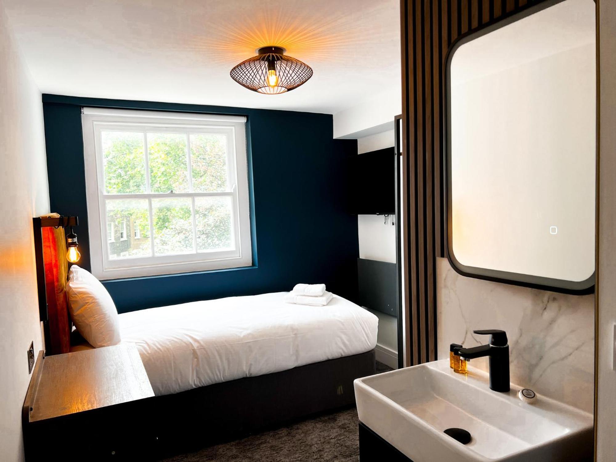 Argo Hotel - Kings Cross Londra Dış mekan fotoğraf